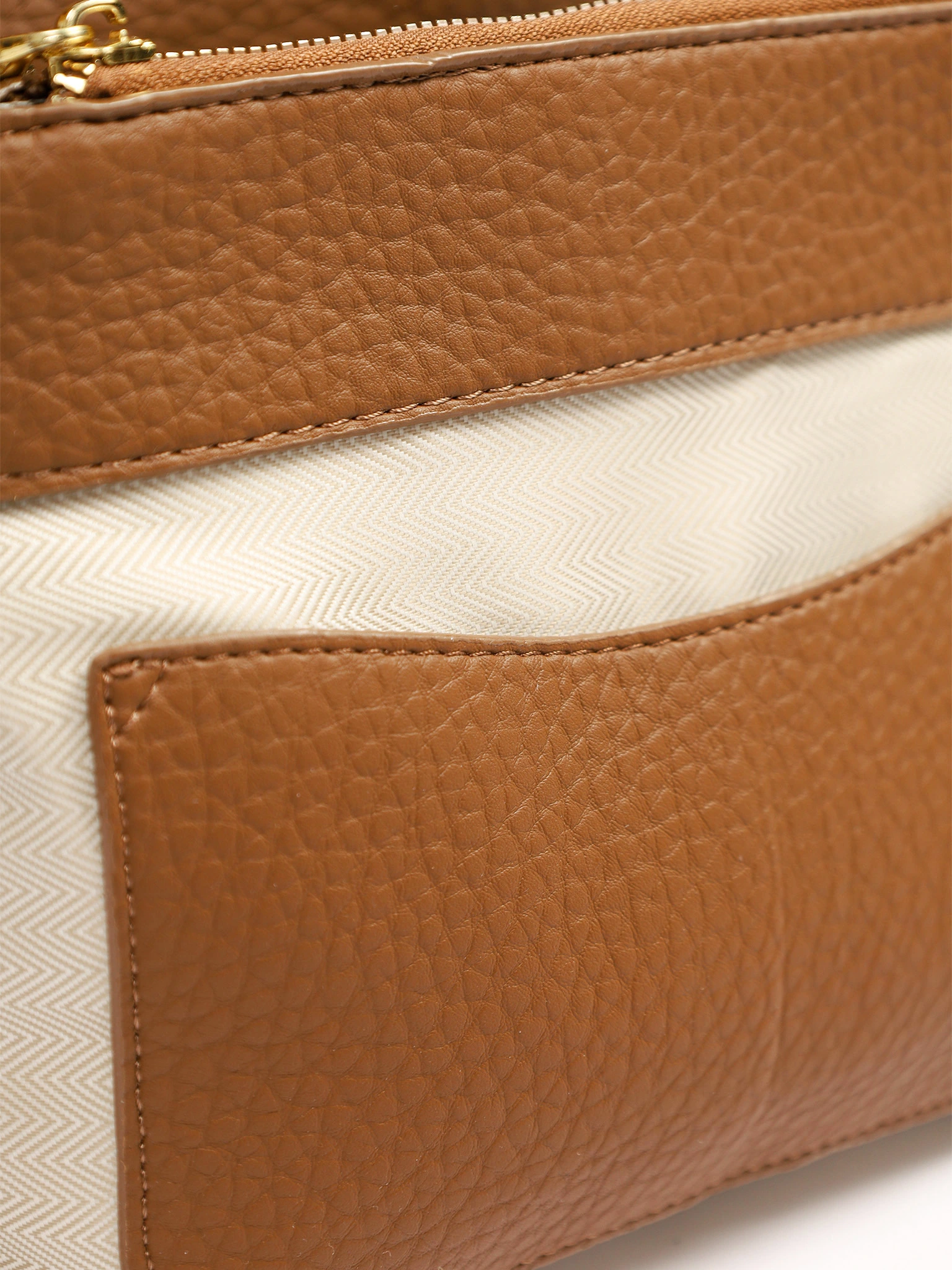 Сумка-шоппер с косметичкой и брелком в ассортименте